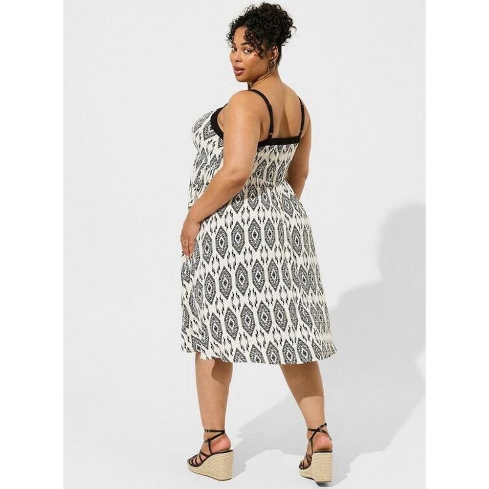 Torrid Midi Slub Button Front Sundress Geo White … - image 2